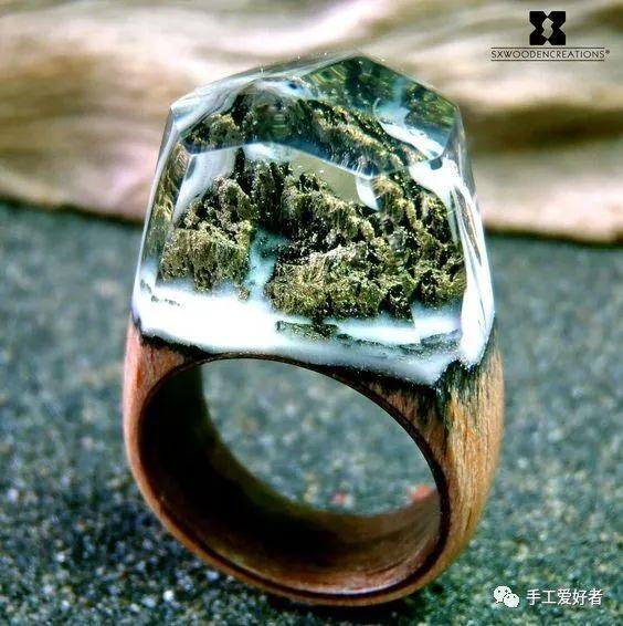 神秘深林｜木与树脂的缠绵史诗