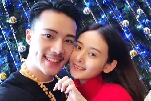 夫妻淘宝上开店铺，如今靠自己的努力过上了幸福生活