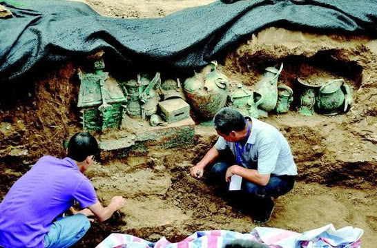 古董和文物的差别在哪?专家:艺术品之间的差距