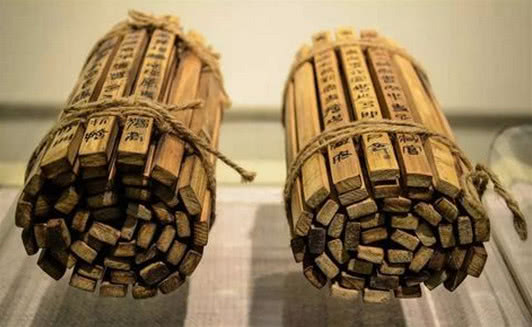 古董和文物的差别在哪?专家:艺术品之间的差距