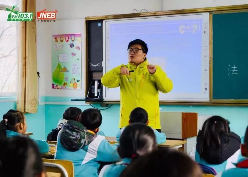 《1031大家帮有爱同享》——《爱的小手套》