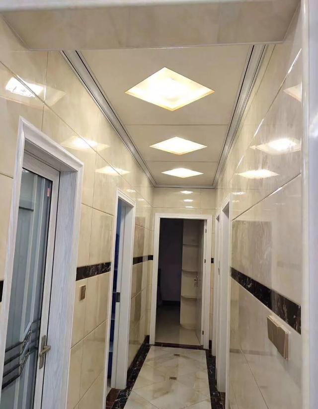 装了3个月的新房总算完工，老公亲手做水刀拼花，欧式效果真好看