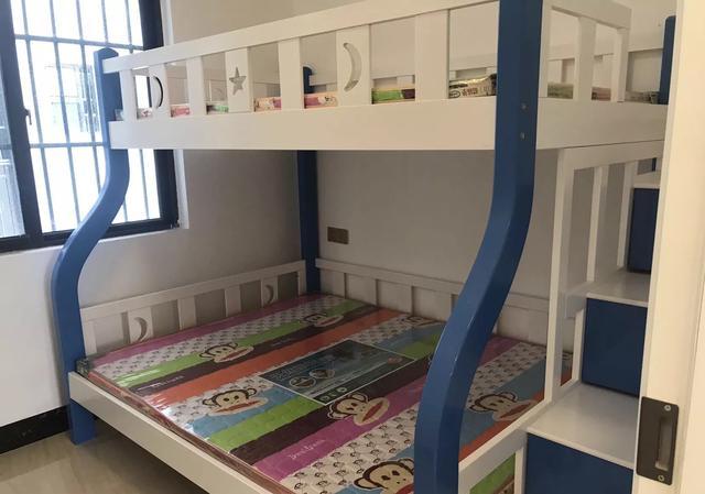 装了3个月的新房总算完工，老公亲手做水刀拼花，欧式效果真好看