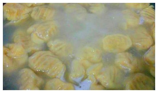 吃饺子原料选不对影响一家人胃口，老厨师教你怎么做好饺子馅！