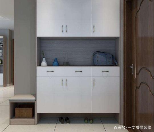 聪明人在装修时：鞋柜底部都会“留空”，干净还美观，不必纠结