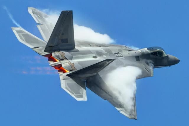 F22发动机有多好伺候？美媒：随便从五金店买来6样工具就能修