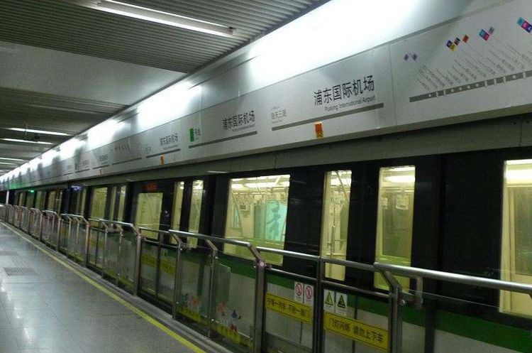 世界上地铁线路最长的的城市:16条线路,一年载37亿人