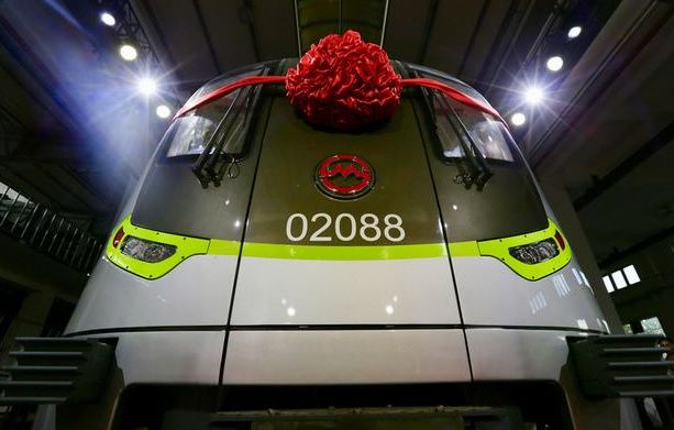 世界上地铁线路最长的的城市:16条线路,一年载37亿人