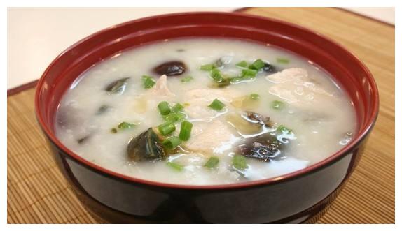 美食推荐:鲫鱼豆腐汤,香菇鱼片粥,蜂蜜糖酥花生的做法