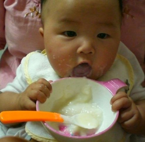 6个月之后添加辅食,常给宝宝吃2种食物,养护脾胃消化好