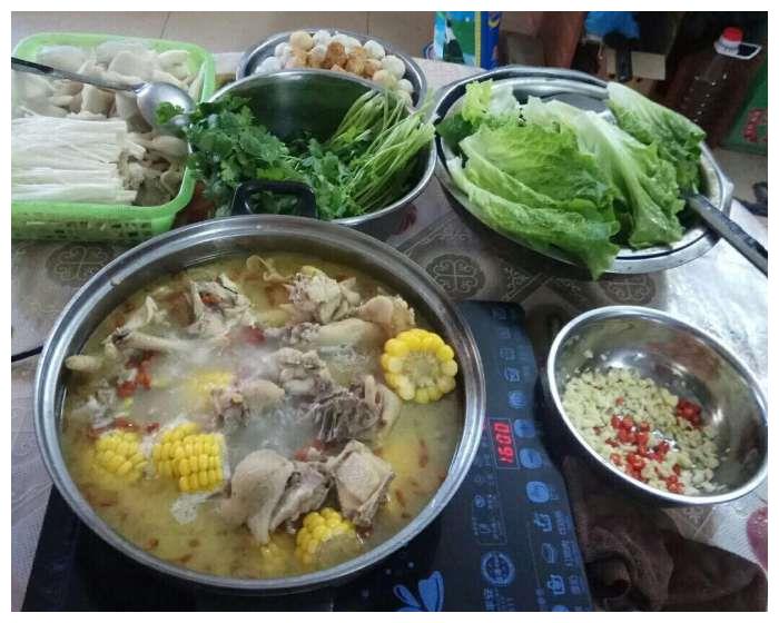老公朋友经常来店里吃喝，要鱼要肉还拿店里烟酒，生意还怎么做