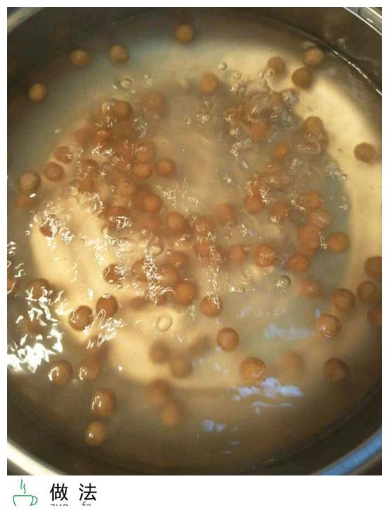 自制的珍珠奶茶！
