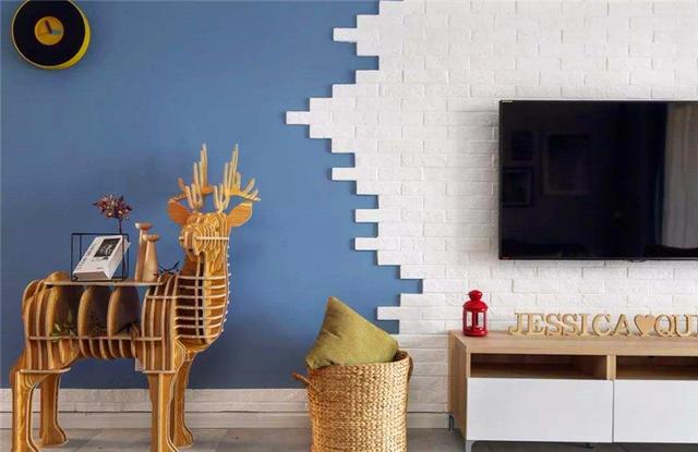 浅色系的客厅空间，电视背景墙的配色如何做？这些搭配给你好看