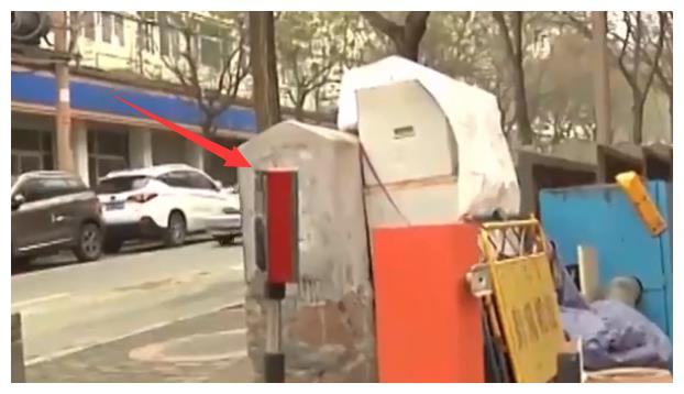 儿子智力有障碍，收废品时竟被人暴揍，母亲出面询问竟又被打倒！