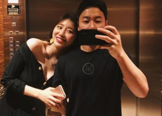 最美体操女神周捷，嫁奥运“五金王”被宠爱，婚后晒性感照惹非议