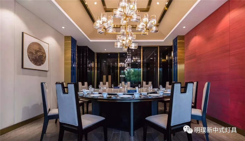 灯饰安装后期应该怎么样保养？