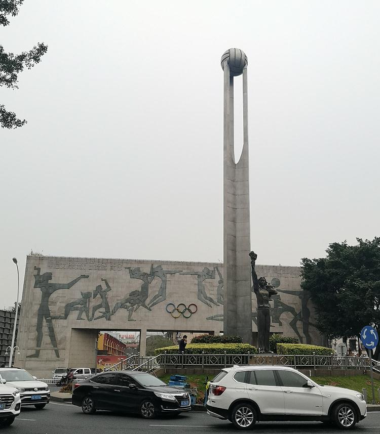 探访漳州女排训练基地 专业运动器材助力国手科学训练