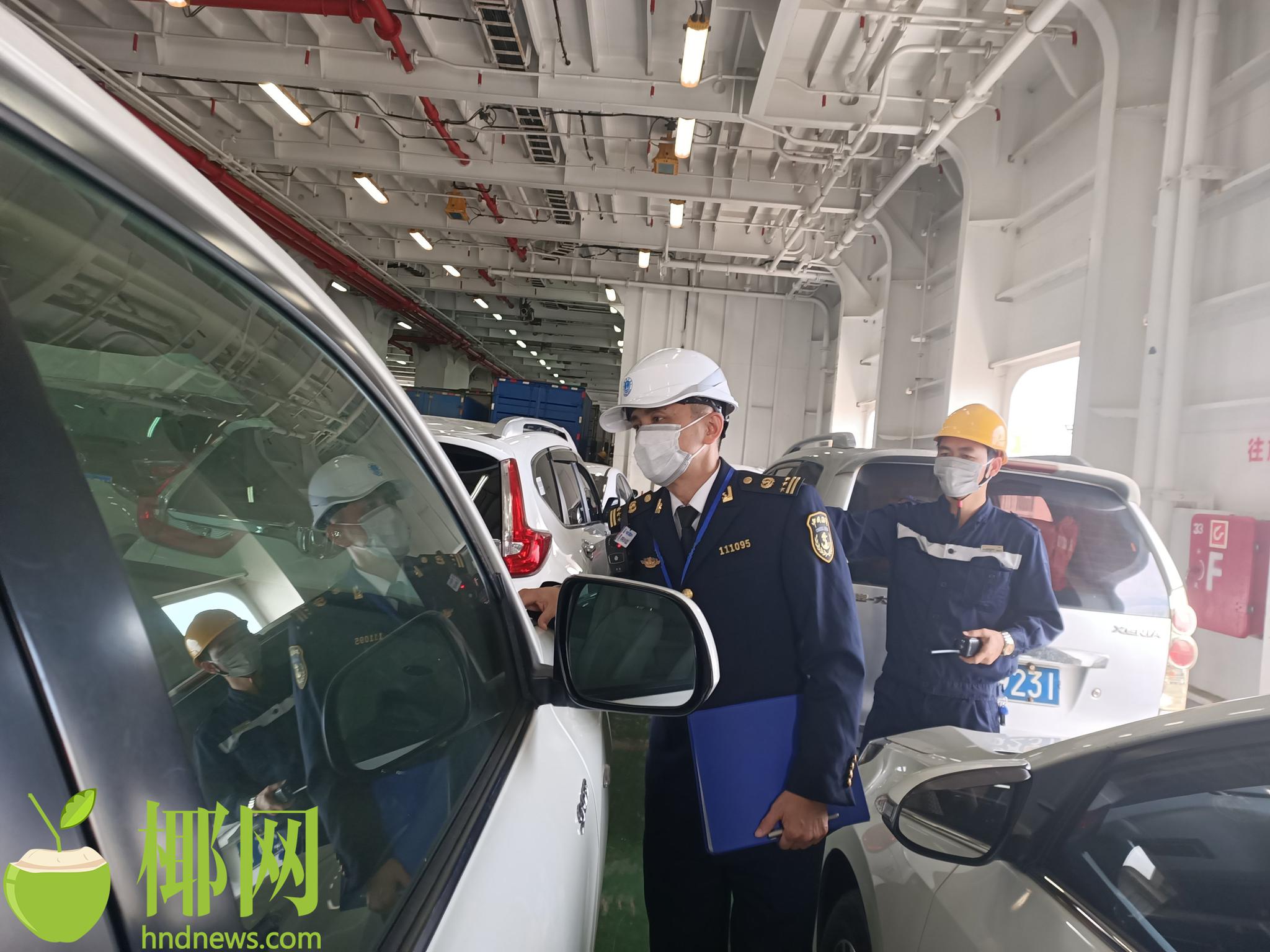 海口海事加强联防联控 优先安排载运疫情防控人员和防治药品、器械车辆过海
