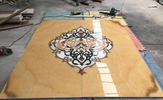 地砖铺设没个性化？那就别再用传统水刀拼花，