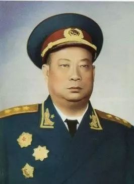 贺炳炎截肢，为何拒用吗啡？2小时16分钟手术，毛巾咬成碎布