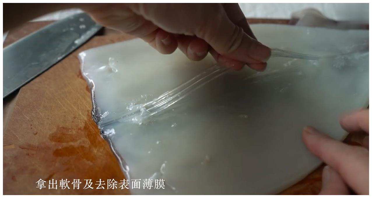 冬日简易韩式汤品｜鱿鱼大豆芽汤