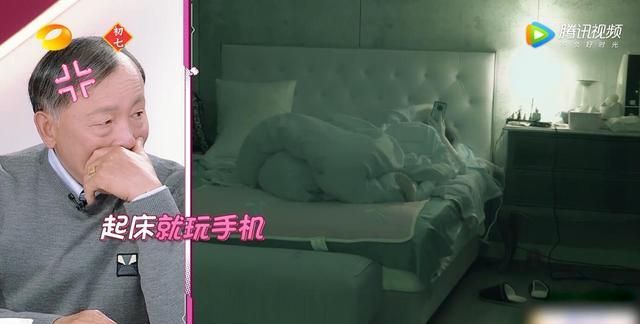 独居女星林允家里充电器乱成盘丝洞易引火灾