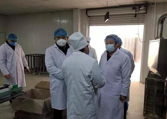 南阳市领导检查疫情防控药品与医疗器械供应和质量安全情况