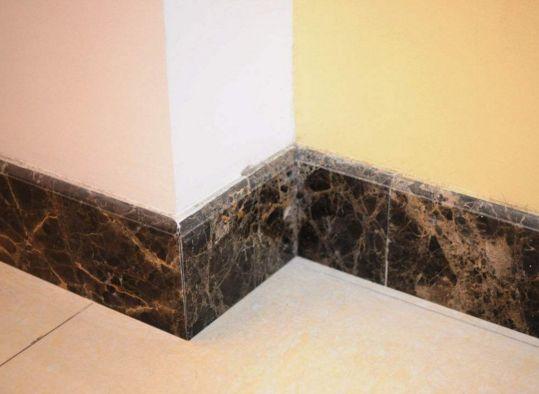 ​装修做踢脚线不要用大理石了，看完这种设计，下次回家也效仿