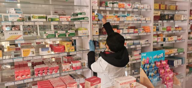 昌平十三陵优先恢复粮店药店超市等55家民生店铺