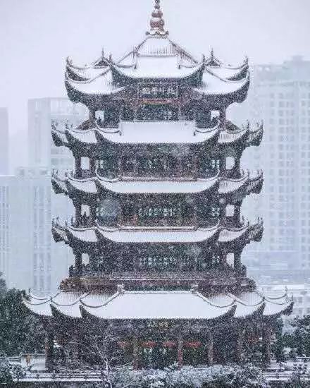 中比钢琴家共为武汉谱曲加油Belgian and Chinese Pianists Compose for Wuhan