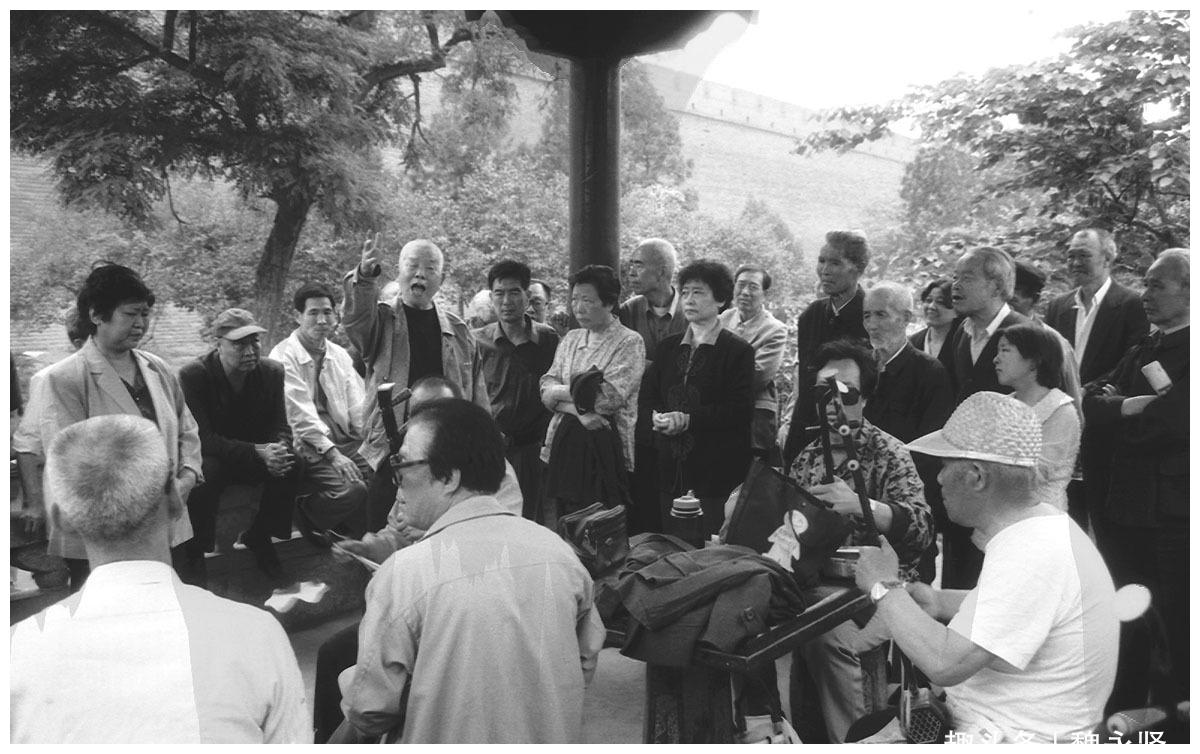 陕西八大怪雕塑版与现实版，浓缩关中最具特色最有味道的生活场景