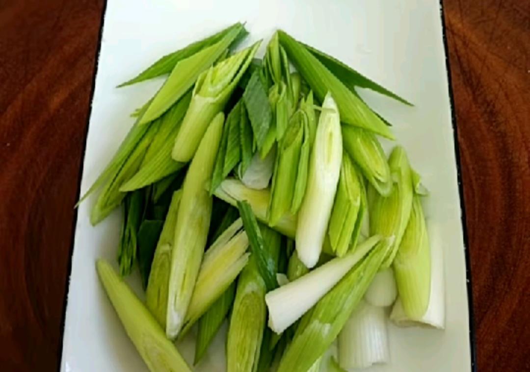 两块大豆腐，一块五花肉，大厨教你做道家常菜，好吃又下饭