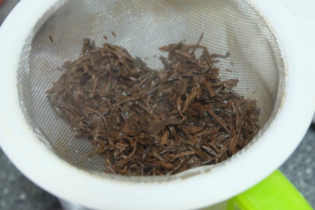 自制珍珠奶茶，原料简单成本低，好做又好喝，再也不用排队买了