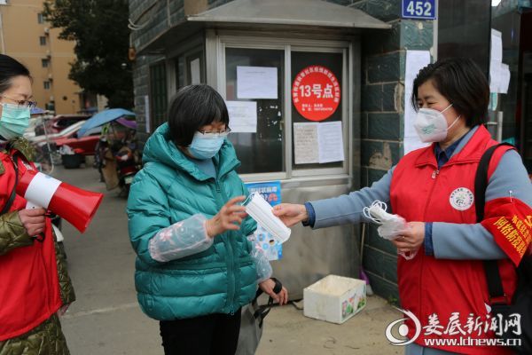 娄底市公路建设养护中心:奋战防疫第一线 当好人民群众“安全员”