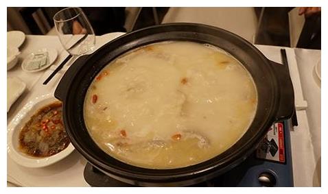 开春干燥，孩子多喝“高钙汤”，长高个长智力，提高免疫身体好！