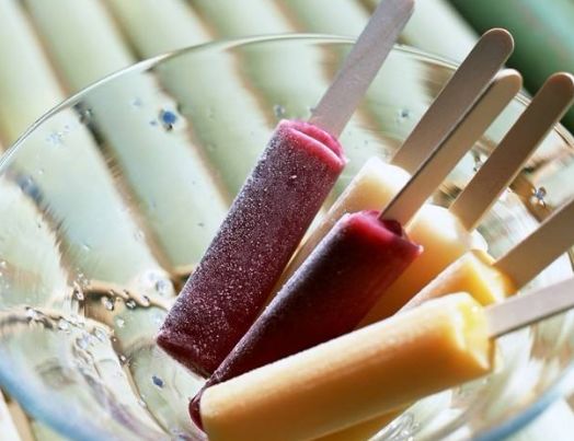 冬季胃有3怕,养护胃部,常喝三种水,做好四件事,胃会越来越好