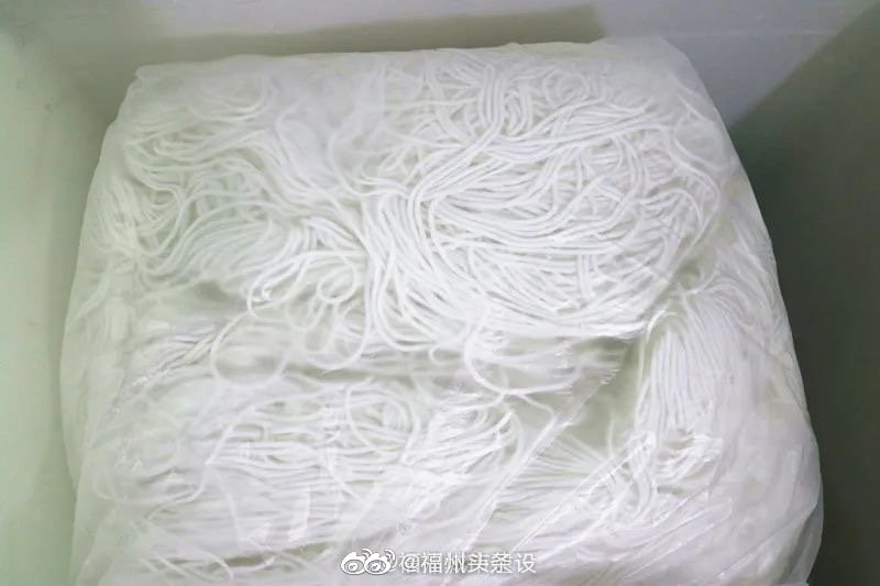 永泰县首个转产成功的口罩厂——福州春岚医疗器械有限公司永泰分公司