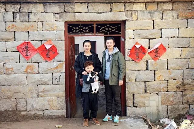 10000元能干什么?她建了民宿+花园+咖啡厅+摄影棚+餐厅……