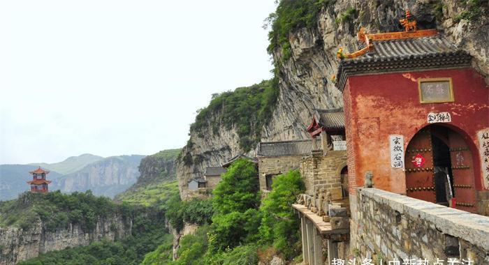 长治平顺佛门石雕金灯寺石窟