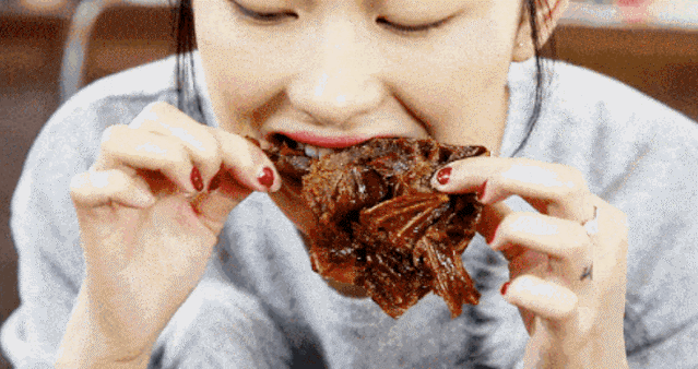 严选 | 皮脆肉酥、香辣入骨的常德酱板鸭，爽翻舌尖，手撕超过瘾！