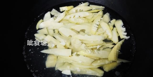 市场春笋9元一斤，网购19元一大箱，分享存放保鲜最简单的做法