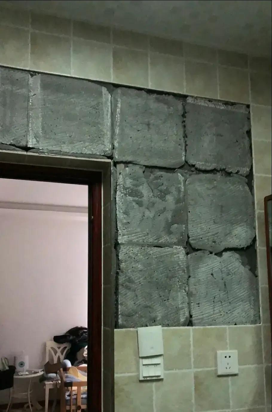 要装修房子的小伙伴们注意啦，擦亮眼睛认清这家西安紫苹果装饰！
