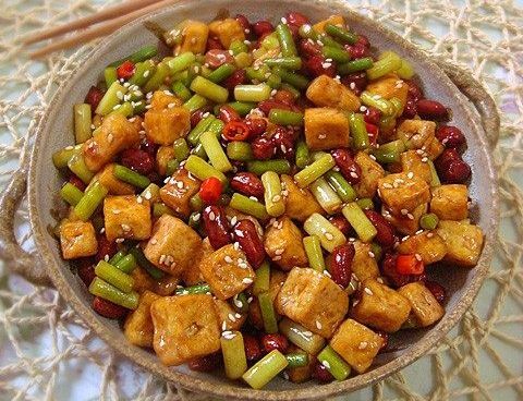 滑嫩爽口又下饭的宫保豆腐做法来了，外焦里嫩比肉香！