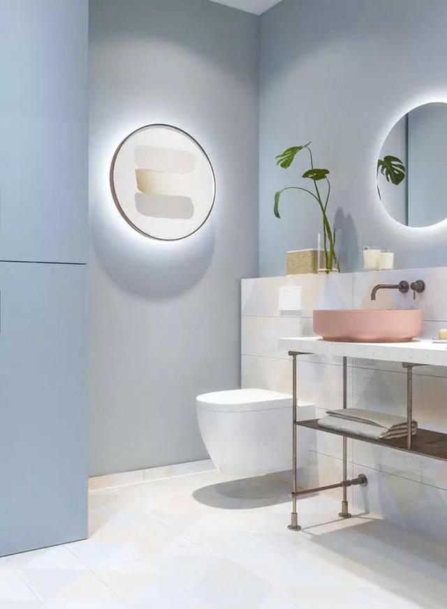 浴室镜安装有讲究，你家的镜子该换了！