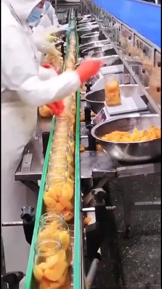 凭手感装罐头，中间放的那一块，您确定够称吗