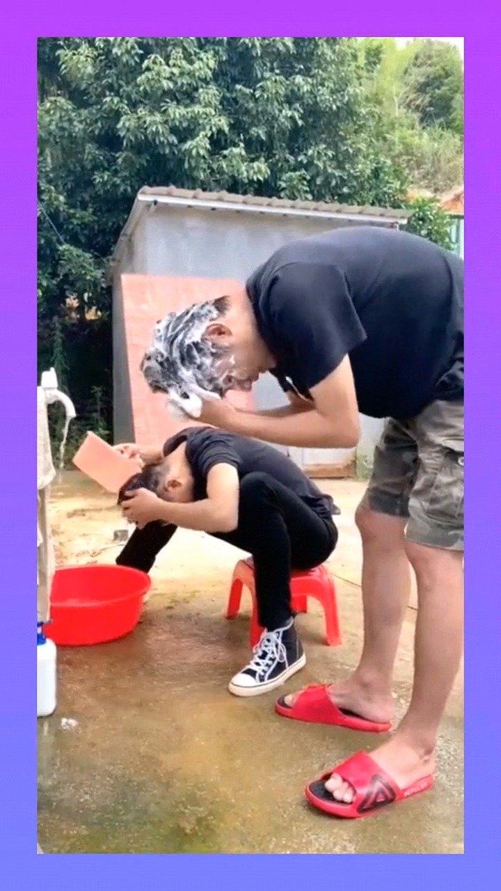偷我毛巾，我可不惯着你