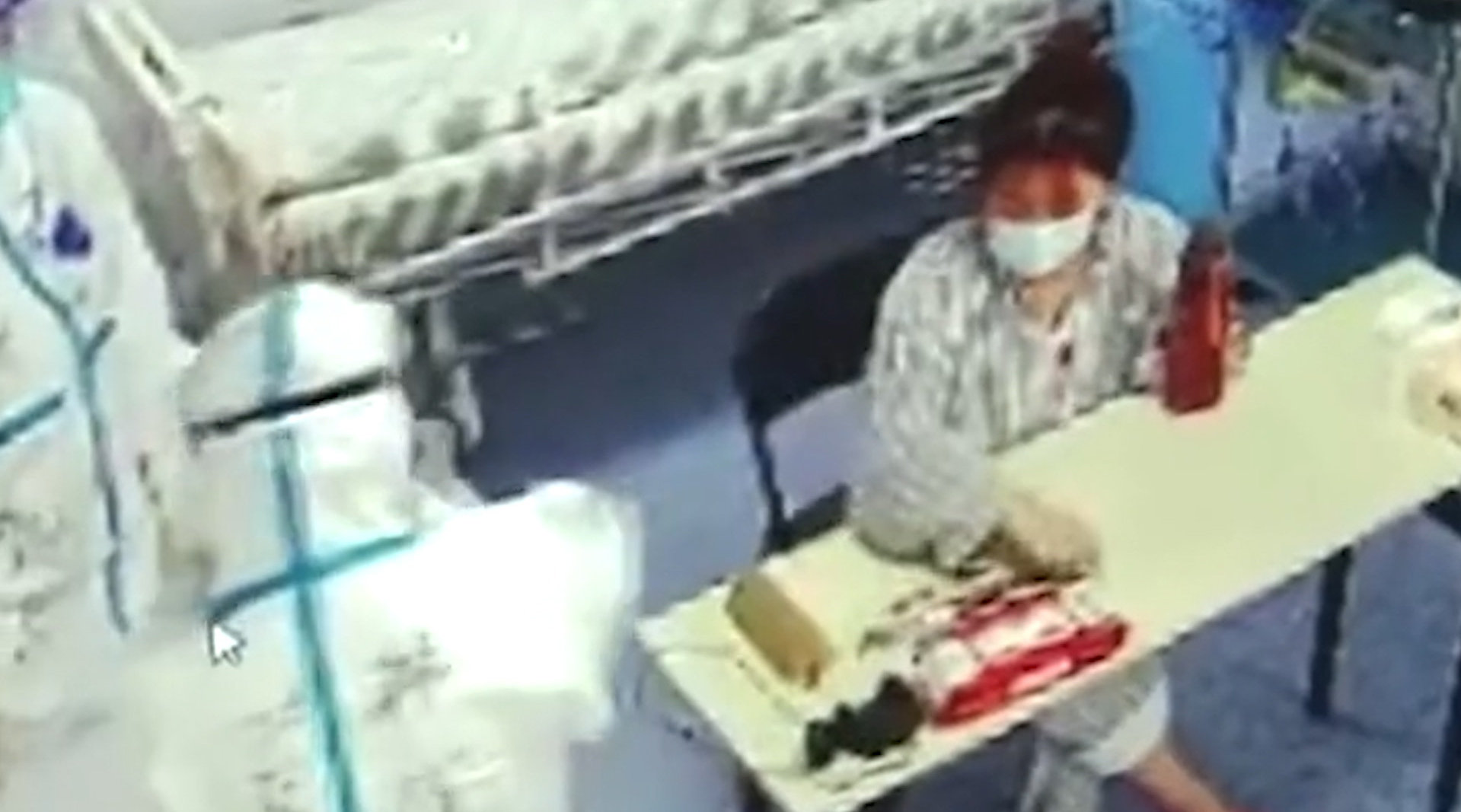 大连无症状感染者隔离病房里参加考研，试卷经过严密封装与消杀