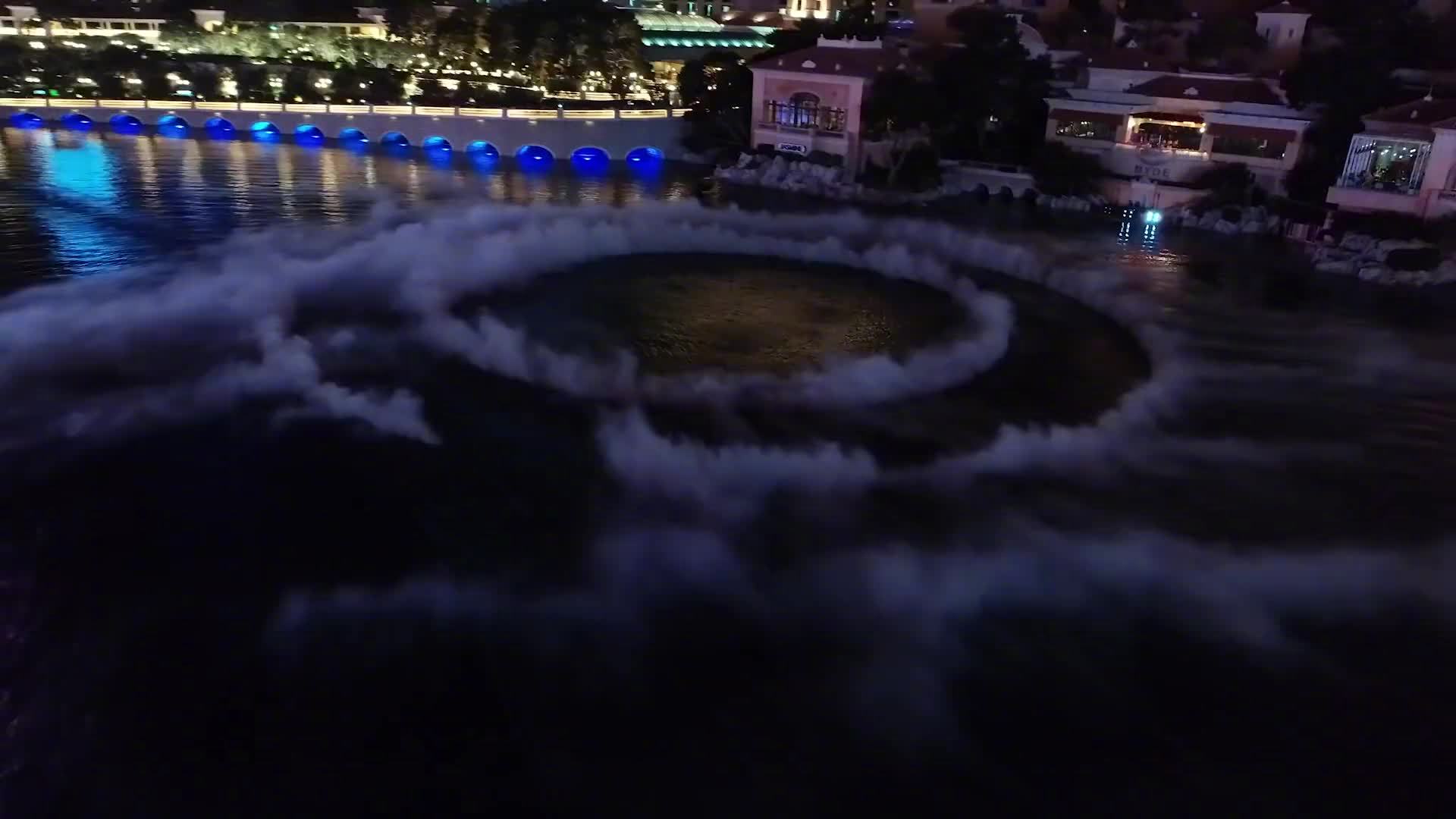 超震撼的《权力的游戏》喷泉秀！！战歌起，太燃了！