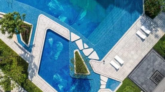 点击看大图 汕头龙光·熙海岸荣膺“2022中国房企交付品牌标杆项目十强”